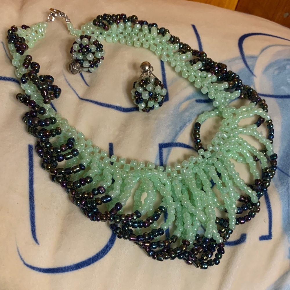 Elegant Beaded Necklace and Earring Set